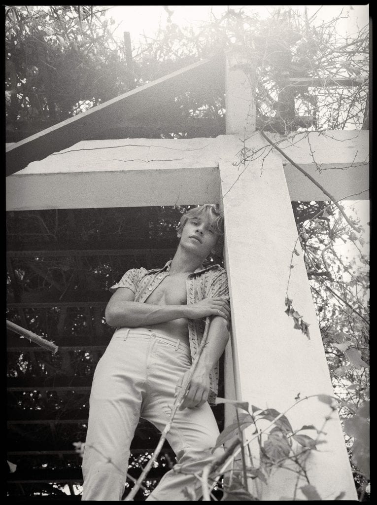 Summer Bloom by Joaquin Burgueño Summer Bloom by Joaquin Burgueño Vanity Teen 虚荣青年 Lifestyle & new faces magazine