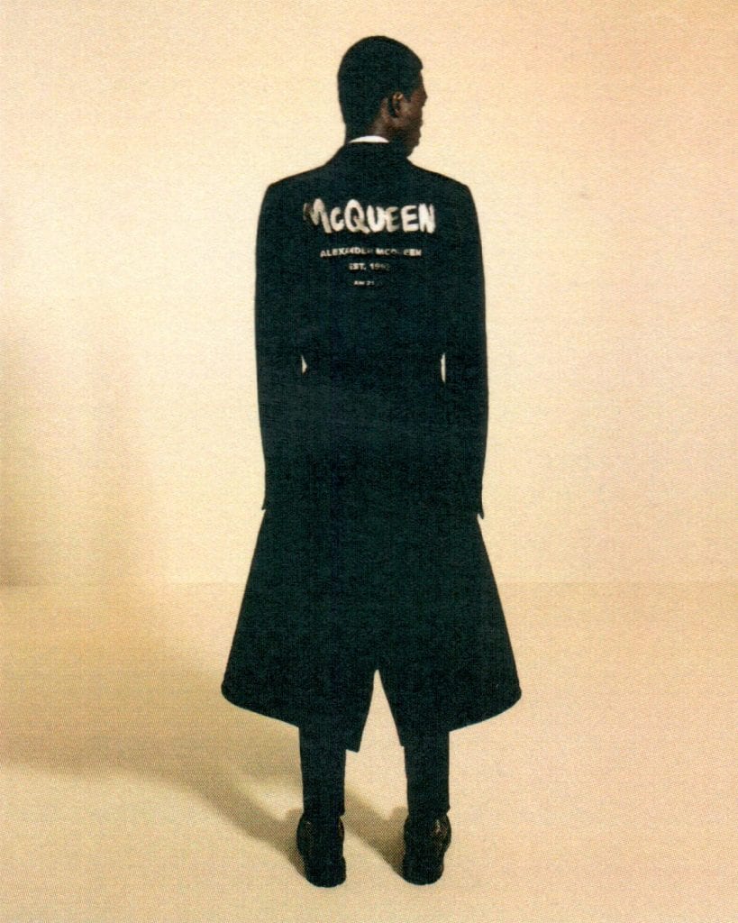 Alexander McQueen Graffiti Collection Vanity Teen 虚荣青年 Lifestyle & new faces magazine Alexander McQueen Graffiti Collection Alexander McQueen Graffiti Collection Vanity Teen 虚荣青年 Lifestyle & new faces magazine