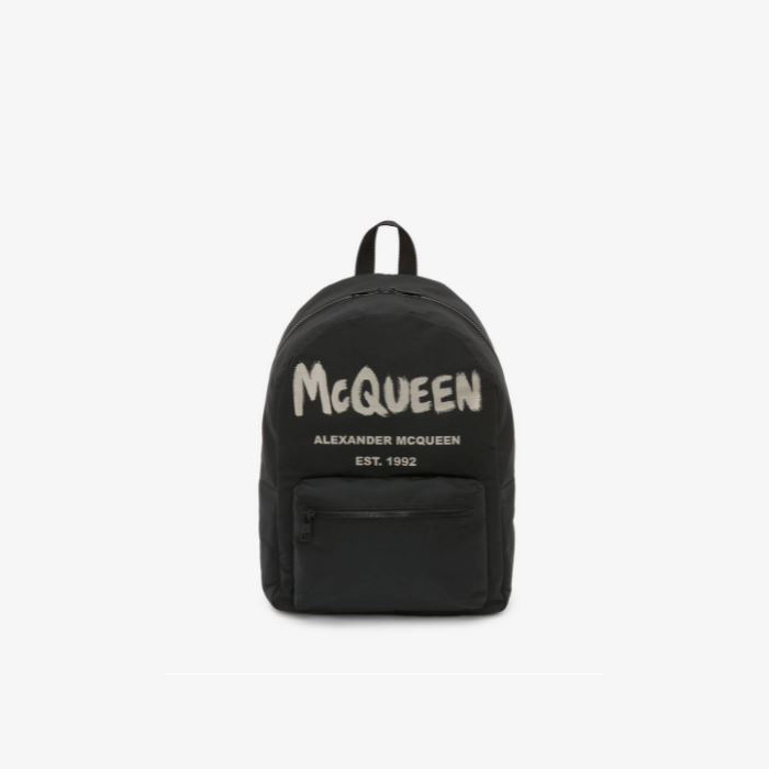 Alexander McQueen Graffiti Collection Vanity Teen 虚荣青年 Lifestyle & new faces magazine Alexander McQueen Graffiti Collection Alexander McQueen Graffiti Collection Vanity Teen 虚荣青年 Lifestyle & new faces magazine