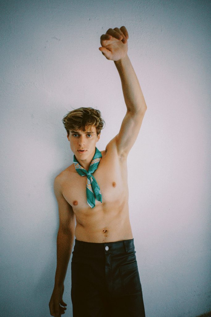 Life Is A Playground by Julen Martín Life Is A Playground by Julen Martín Vanity Teen 虚荣青年 Lifestyle & new faces magazine