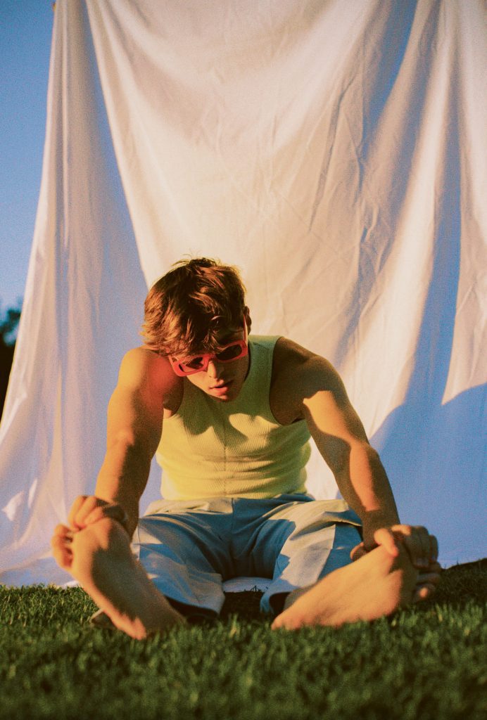 Life Is A Playground by Julen Martín Life Is A Playground by Julen Martín Vanity Teen 虚荣青年 Lifestyle & new faces magazine