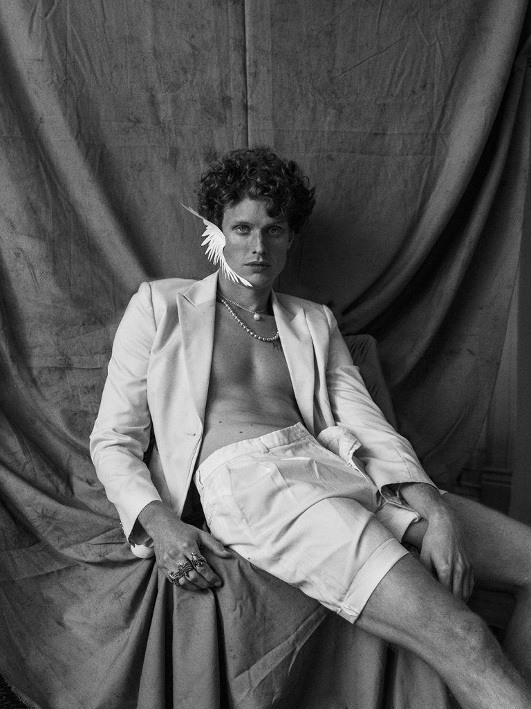Nicolas The Icarus by David Suárez Nicolas The Icarus by David Suárez Vanity Teen 虚荣青年 Lifestyle & new faces magazine