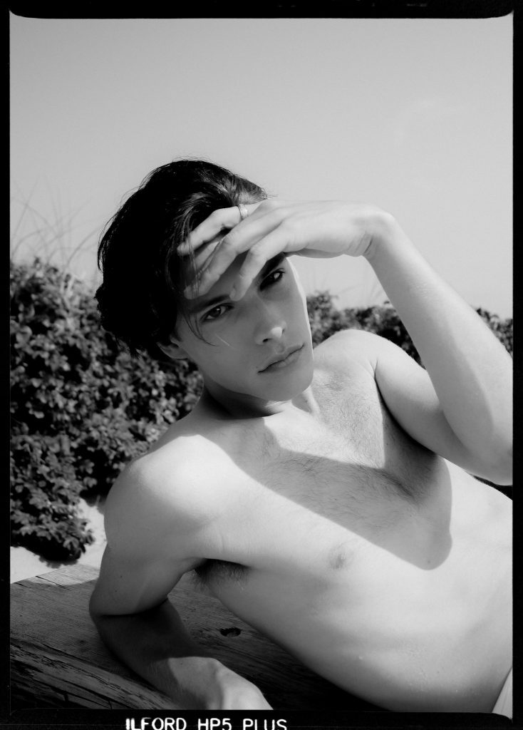 Summertime Sadness by Wojciech Christopher Nowak Summertime Sadness by Wojciech Christopher Nowak Vanity Teen 虚荣青年 Lifestyle & new faces magazine