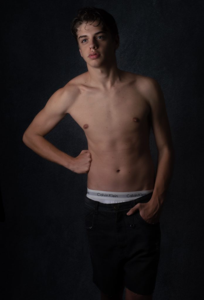 Yuri Lamarão by Beto Urbano Yuri Lamarão by Beto Urbano Vanity Teen 虚荣青年 Lifestyle & new faces magazine