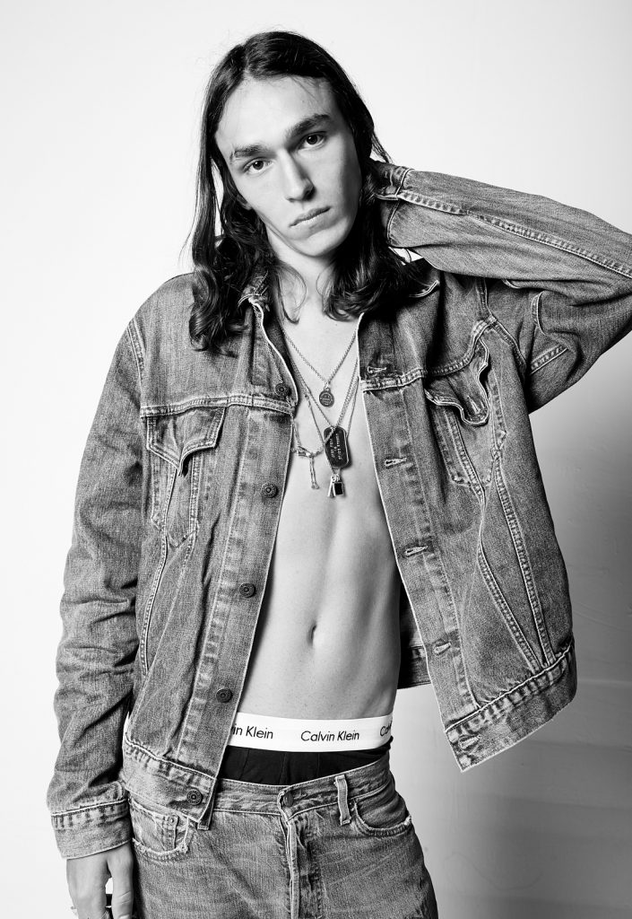 Theo by Vicente Mosto Theo by Vicente Mosto Vanity Teen 虚荣青年 Lifestyle & new faces magazine