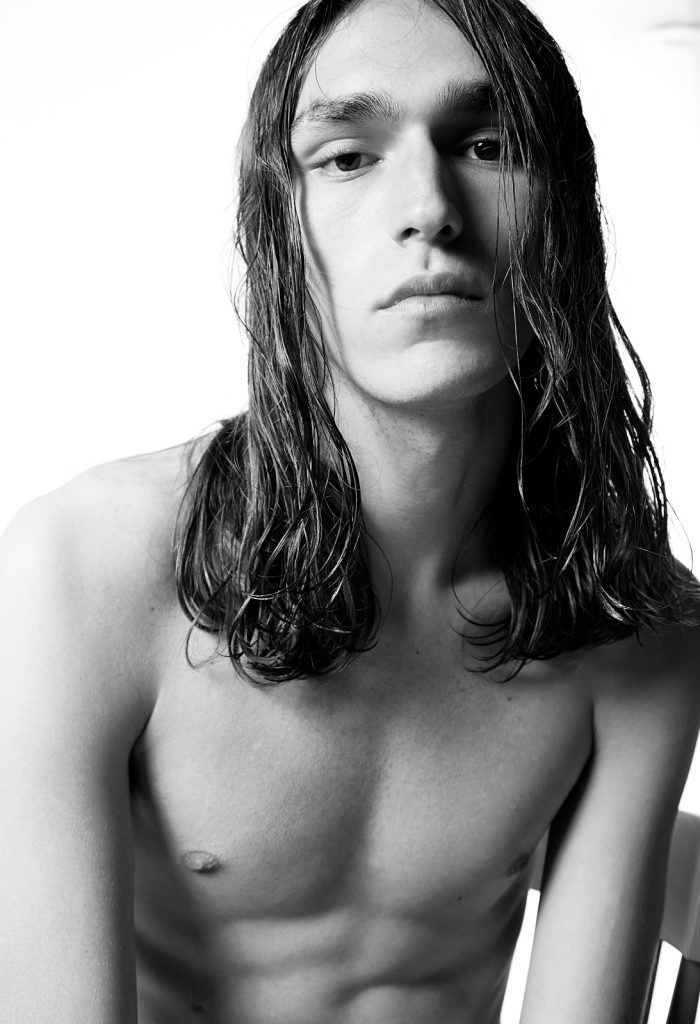 Theo by Vicente Mosto Theo by Vicente Mosto Vanity Teen 虚荣青年 Lifestyle & new faces magazine