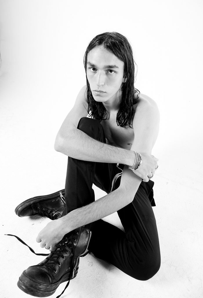 Theo by Vicente Mosto Theo by Vicente Mosto Vanity Teen 虚荣青年 Lifestyle & new faces magazine