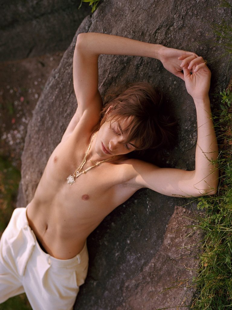 Joland Novaj by Julia Sariy Vanity Teen 虚荣青年 Lifestyle & new faces magazine Joland Novaj by Julia Sariy Joland Novaj by Julia Sariy Vanity Teen 虚荣青年 Lifestyle & new faces magazine