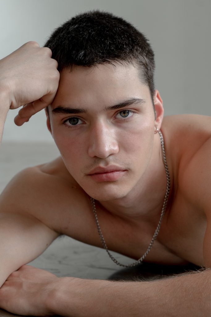 Gabo Santos by Ulises Capda Gabo Santos by Ulises Capda Vanity Teen 虚荣青年 Lifestyle & new faces magazine