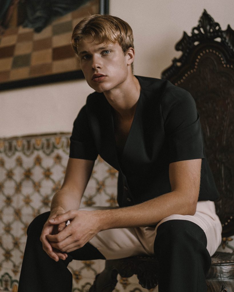 Vanity Teen FW21.22 Malthe by Sasha Olsen Vanity Teen FW21.22 Malthe by Sasha Olsen Vanity Teen 虚荣青年 Lifestyle & new faces magazine