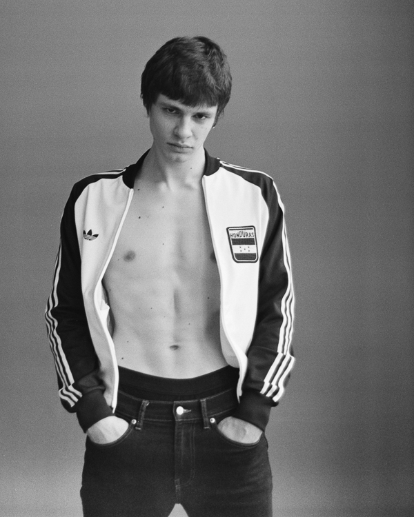 Bono by Walter Summer Bono by Walter Summer Vanity Teen 虚荣青年 Lifestyle & new faces magazine