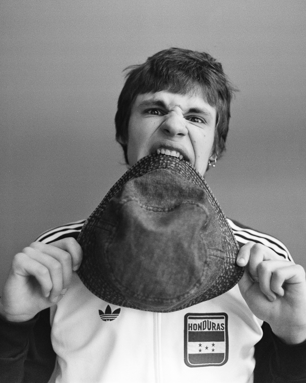 Bono by Walter Summer Bono by Walter Summer Vanity Teen 虚荣青年 Lifestyle & new faces magazine