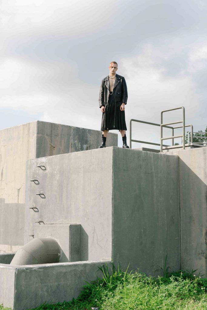 Mr Me by Emily Mr Me by Emily Vanity Teen 虚荣青年 Lifestyle & new faces magazine