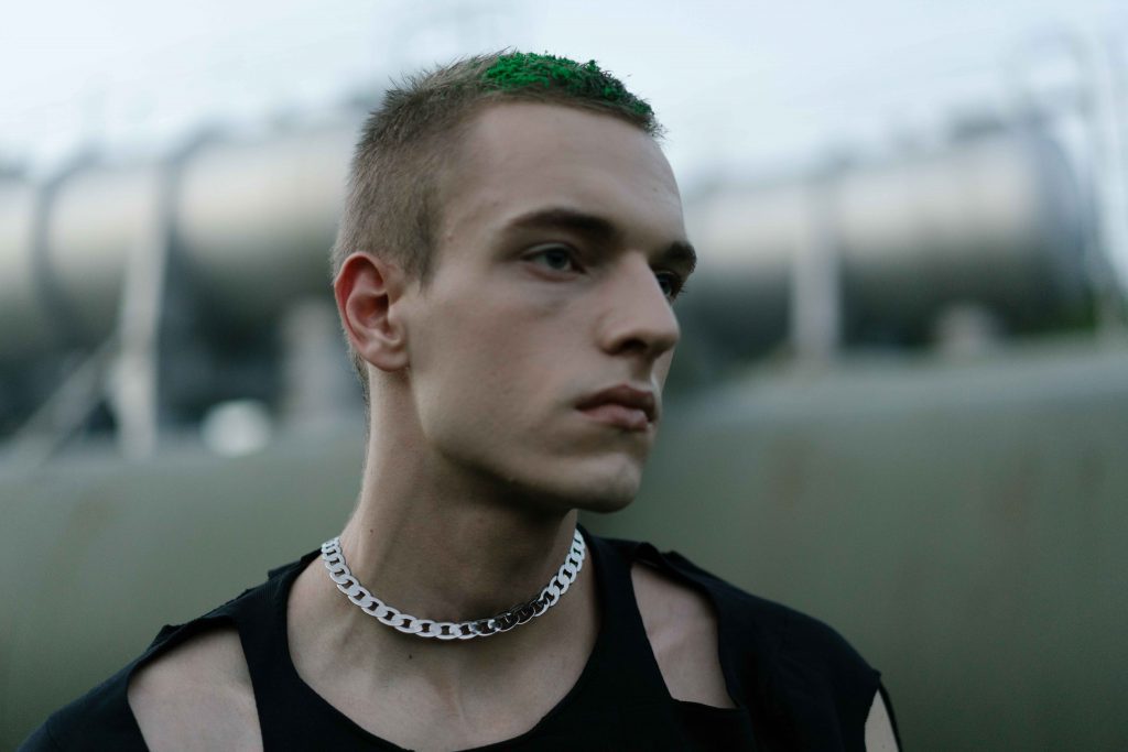 Mr Me by Emily Mr Me by Emily Vanity Teen 虚荣青年 Lifestyle & new faces magazine