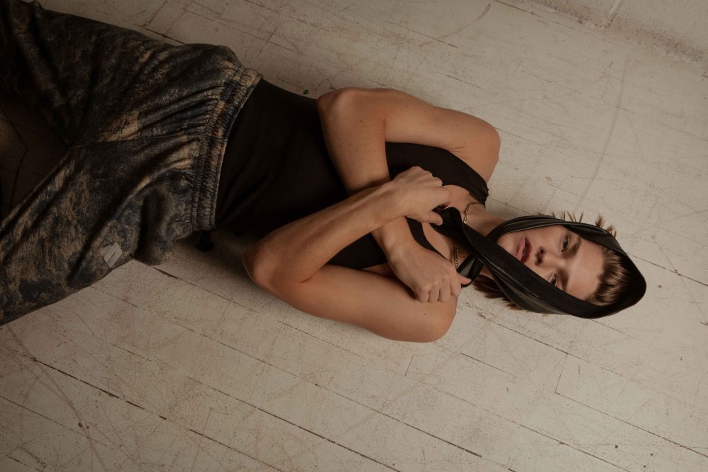 Dodge by Giuseppe Falla Dodge by Giuseppe Falla Vanity Teen 虚荣青年 Lifestyle & new faces magazine