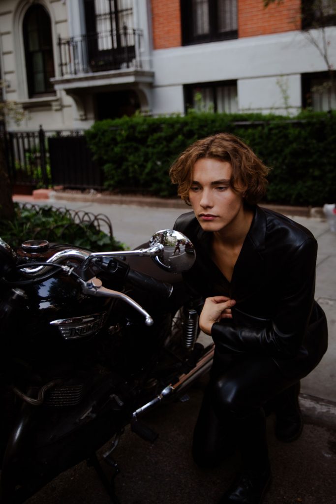 Golden Boy by Marc Levin Tarigan Golden Boy by Marc Levin Tarigan Vanity Teen 虚荣青年 Lifestyle & new faces magazine
