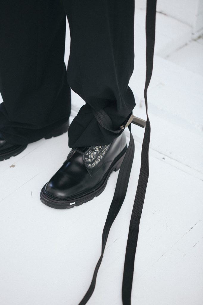 You Can (Not) Advance by Abraham Magos You Can (Not) Advance by Abraham Magos Vanity Teen 虚荣青年 Lifestyle & new faces magazine