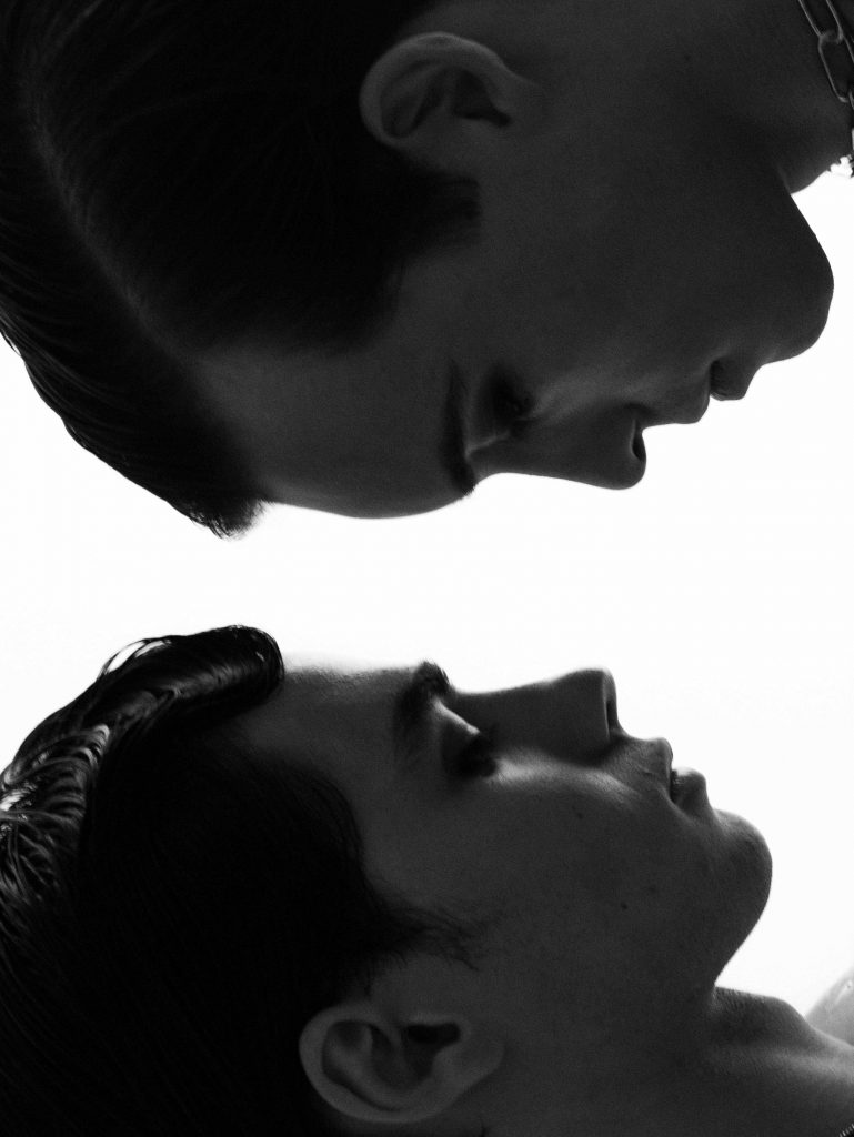 From Dusk Till Dawn by Chris Haimerl and Lena Matzelberger From Dusk Till Dawn by Chris Haimerl and Lena Matzelberger Vanity Teen 虚荣青年