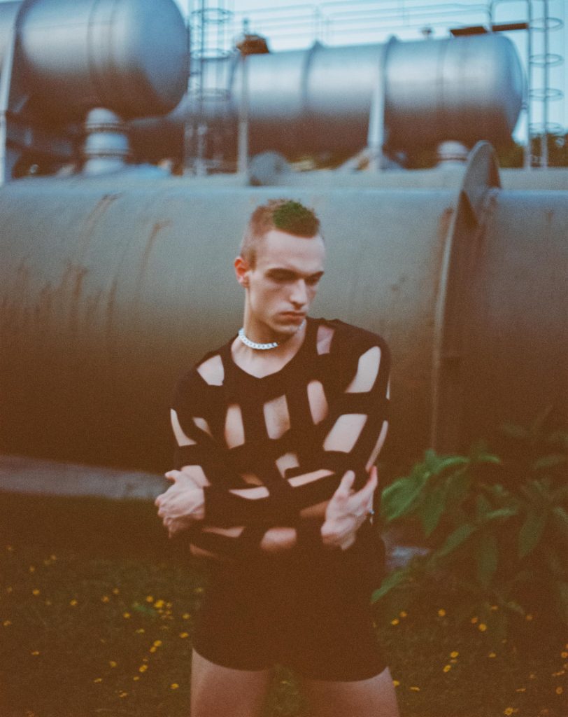 Mr Me by Emily Mr Me by Emily Vanity Teen 虚荣青年 Lifestyle & new faces magazine