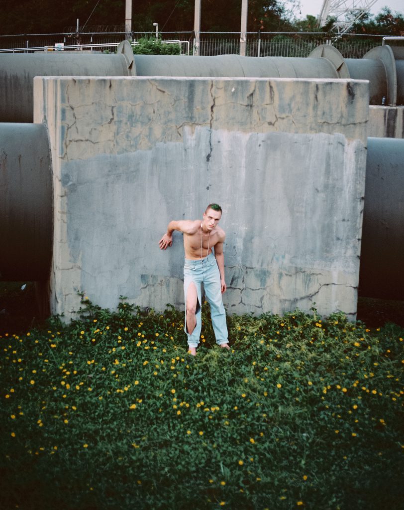 Mr Me by Emily Mr Me by Emily Vanity Teen 虚荣青年 Lifestyle & new faces magazine