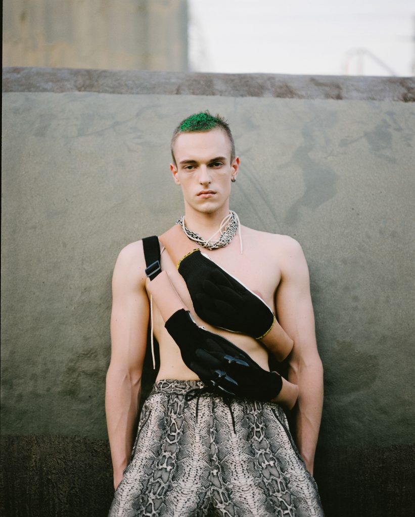 Mr Me by Emily Mr Me by Emily Vanity Teen 虚荣青年 Lifestyle & new faces magazine