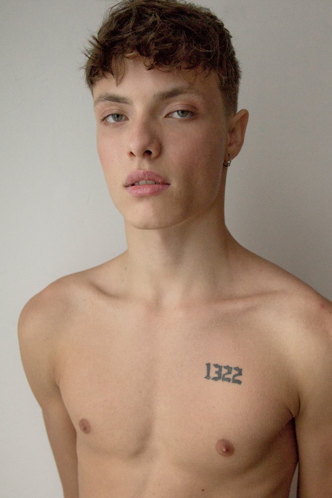 Renzo Furtado by Doiss Messeder Renzo Furtado by Doiss Messeder Vanity Teen 虚荣青年 Lifestyle & new faces magazine