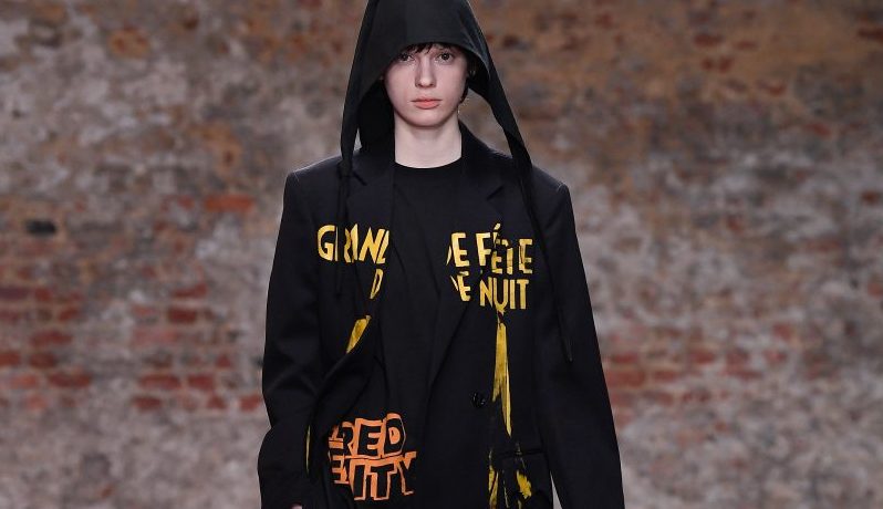 RAF SIMONS FW22 "The blue cloak 1559" RAF SIMONS FW22 "The blue cloak 1559" Vanity Teen 虚荣青年 Lifestyle & new faces magazine