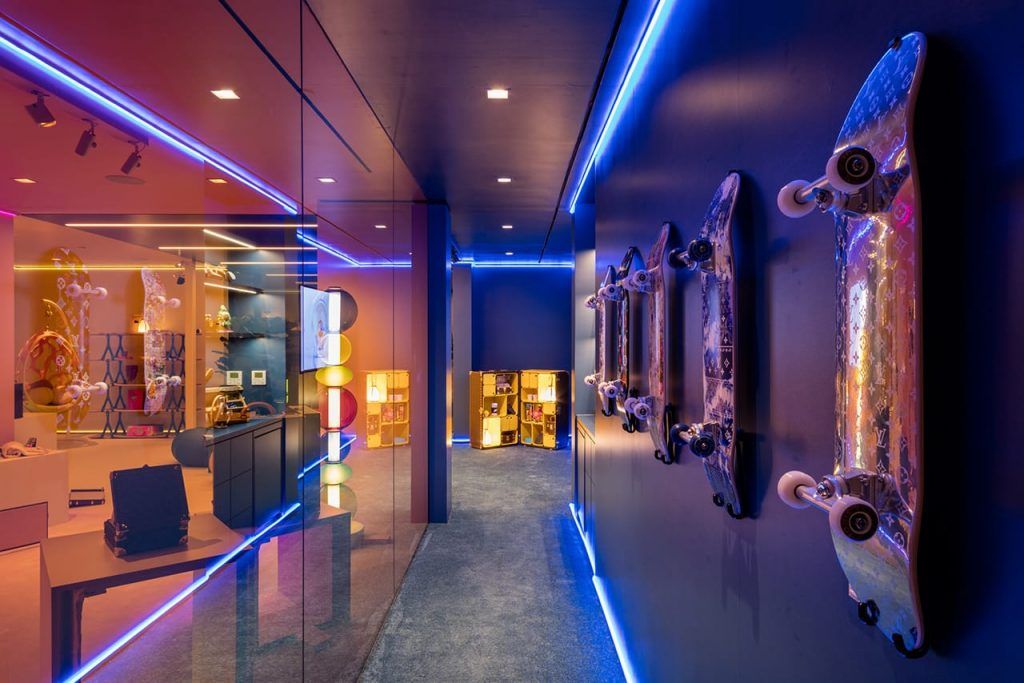 Louis Vuitton Unveils Exclusive "Crafting Dreams" Exhibition in Los Angeles Louis Vuitton Unveils Exclusive "Crafting Dreams" Exhibition in Los Angeles Vanity Teen 虚荣青年 Lifestyle & new faces magazine