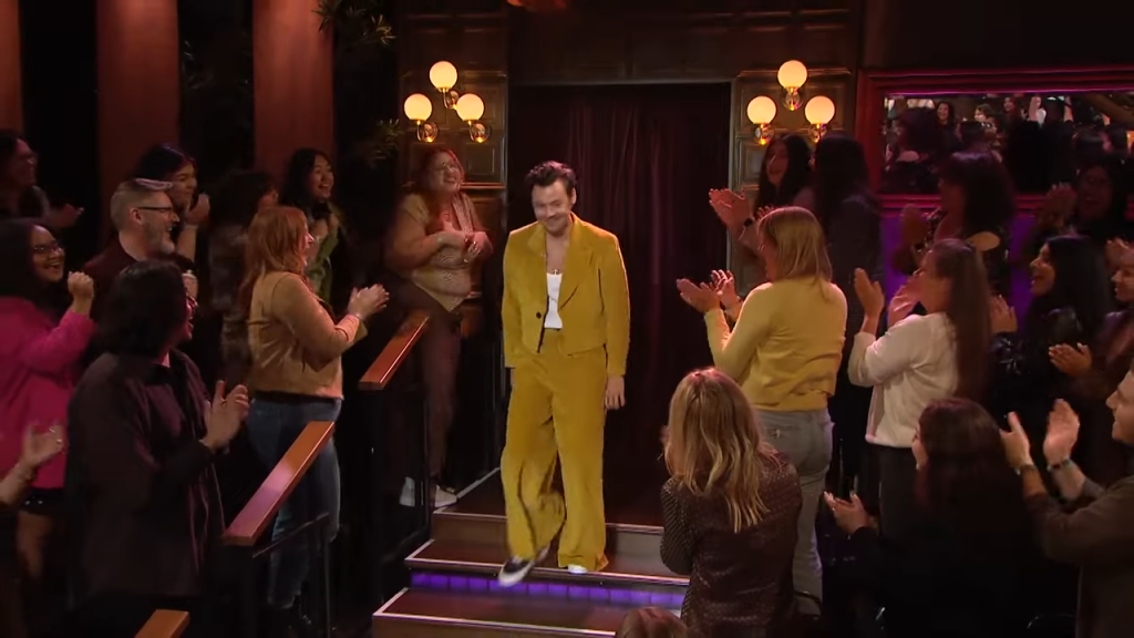 Harry Styles On The Late Late Show: A Nostalgic Night And A Hint Of A One Direction Reunion Vanity Teen 虚荣青年 Lifestyle & New Faces Magazine - Vimarsana News