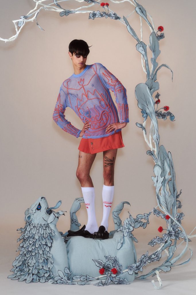 Charles Jeffrey LOVERBOY Unveils STATANT PASSANT RAMPANT Collection: Blending Medieval British Aesthetics with Avant-Garde Sensibility Charles Jeffrey LOVERBOY Unveils STATANT PASSANT RAMPANT Collection: Blending Medieval British Aesthetics with Avant-Garde Sensibility Vanity Teen 虚荣青年 Lifestyle & new faces magazine