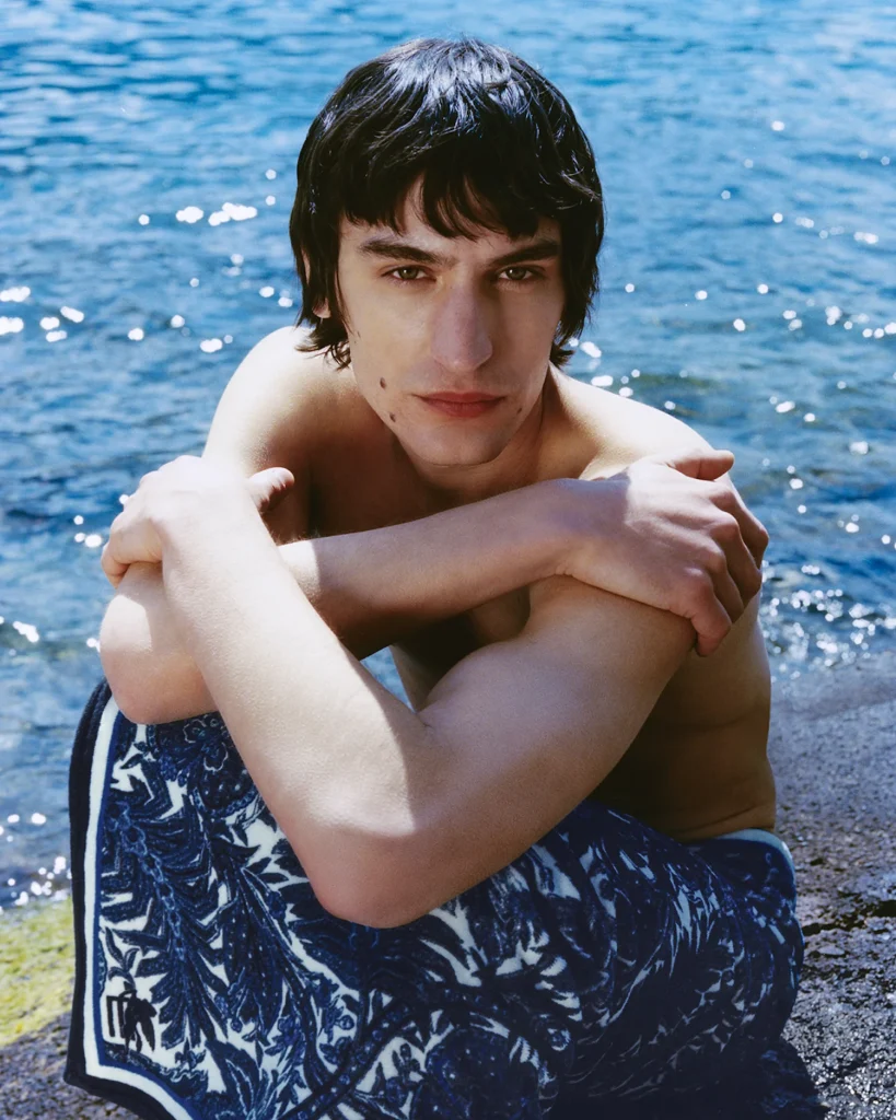Etro Unveils New Summer Capsule Collection by Marco De Vincenzo Etro Unveils New Summer Capsule Collection by Marco De Vincenzo Vanity Teen 虚荣青年 Lifestyle & new faces magazine