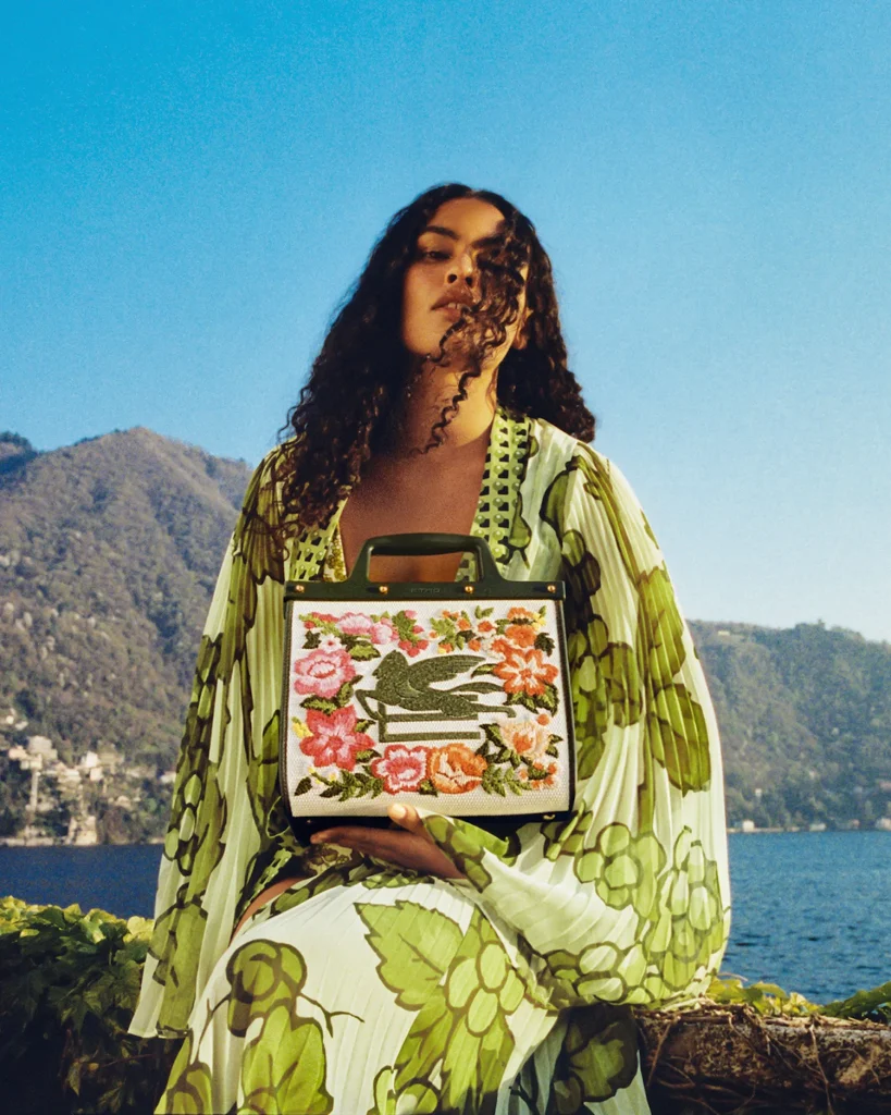 Etro Unveils New Summer Capsule Collection by Marco De Vincenzo Etro Unveils New Summer Capsule Collection by Marco De Vincenzo Vanity Teen 虚荣青年 Lifestyle & new faces magazine
