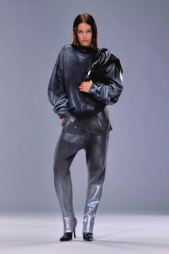 Glenn Martens Reinvents Diesel with a Democratic Ethos for Resort 2024 Glenn Martens Reinvents Diesel with a Democratic Ethos for Resort 2024 Vanity Teen 虚荣青年 Lifestyle & new faces magazine