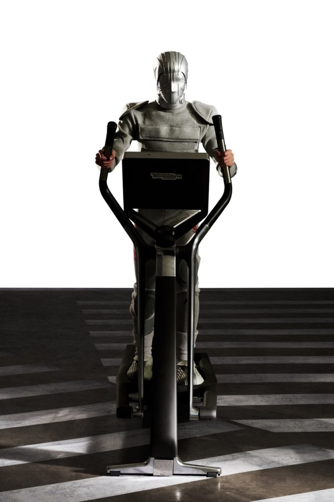 Urban Nomads Reimagined: Xander Zhou's "Street Corner 3.0" Collection Vanity Teen 虚荣青年 Lifestyle & new faces magazine Urban Nomads Reimagined: Xander Zhou's "Street Corner 3.0" Collection Urban Nomads Reimagined: Xander Zhou's "Street Corner 3.0" Collection Vanity Teen 虚荣青年 Lifestyle & new faces magazine