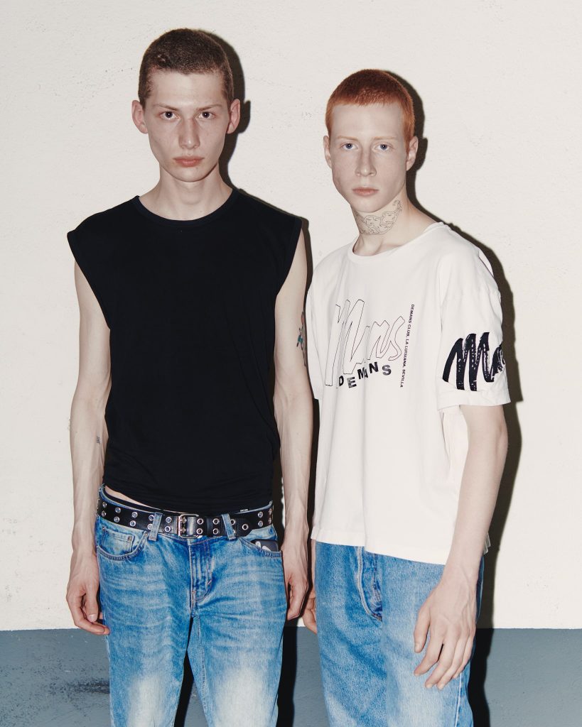 Behind the Scenes at Études N°23: Paris Fashion Week SS24 Unveiled Behind the Scenes at Études N°23: Paris Fashion Week SS24 Unveiled Vanity Teen 虚荣青年 Lifestyle & new faces magazine