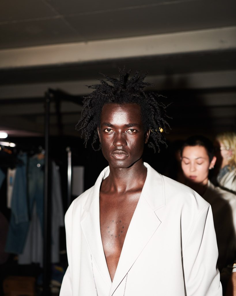 Behind the Scenes at Études N°23: Paris Fashion Week SS24 Unveiled Behind the Scenes at Études N°23: Paris Fashion Week SS24 Unveiled Vanity Teen 虚荣青年 Lifestyle & new faces magazine