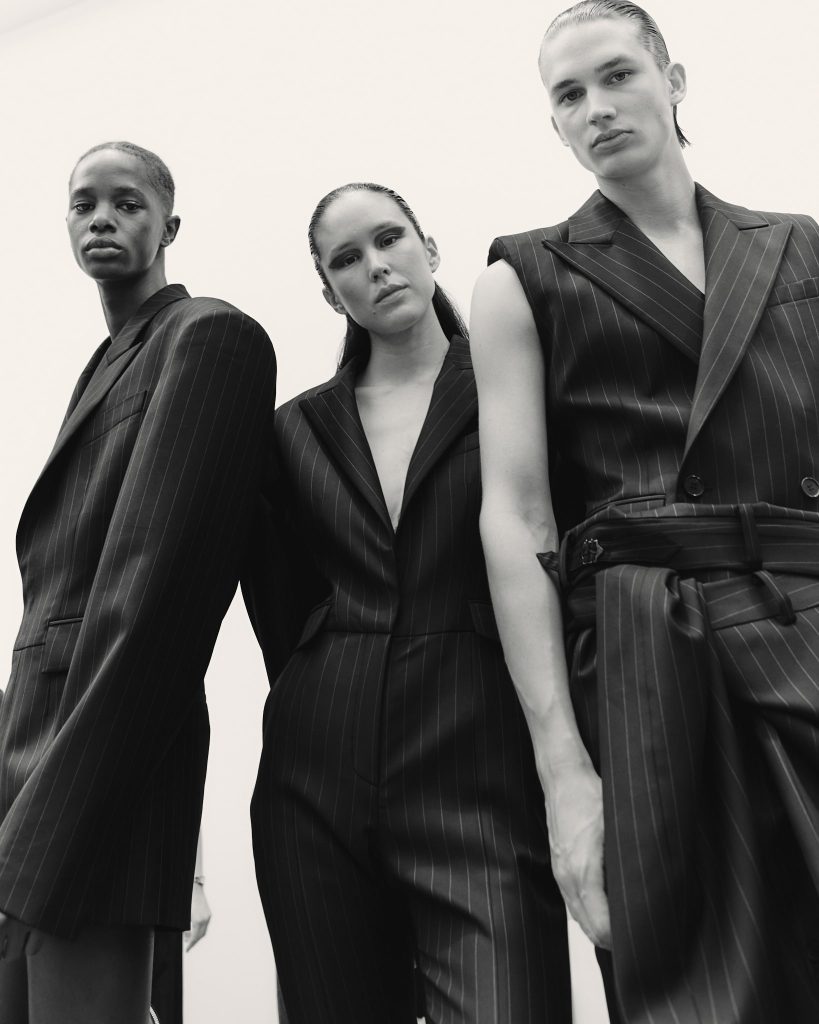 Victor Jacques Reveals Unseen Backstage Magic of JUUN J's Spring/Summer 2024 Collection at Paris Fashion Week Victor Jacques Reveals Unseen Backstage Magic of JUUN J's Spring/Summer 2024 Collection at Paris Fashion Week Vanity Teen 虚荣青年 Lifestyle & new faces magazine