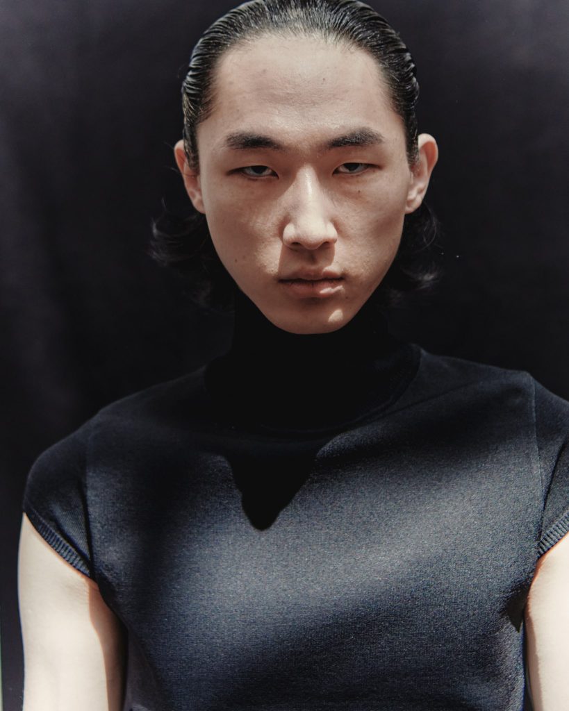 Victor Jacques Reveals Unseen Backstage Magic of JUUN J's Spring/Summer 2024 Collection at Paris Fashion Week Victor Jacques Reveals Unseen Backstage Magic of JUUN J's Spring/Summer 2024 Collection at Paris Fashion Week Vanity Teen 虚荣青年 Lifestyle & new faces magazine