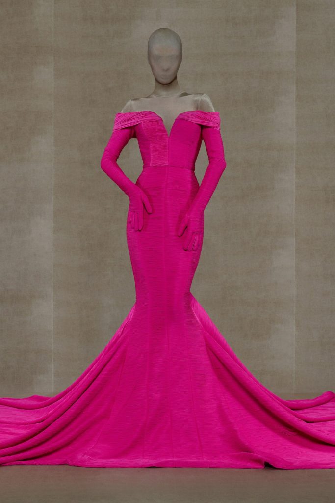 VETEMENTS Spring 2024 Collection: A Masterclass in Maximizing Style VETEMENTS Spring 2024 Collection: A Masterclass in Maximizing Style Vanity Teen 虚荣青年 Lifestyle & new faces magazine