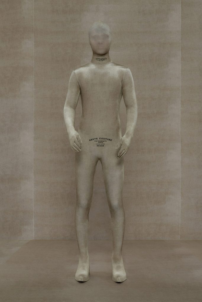 VETEMENTS Spring 2024 Collection: A Masterclass in Maximizing Style VETEMENTS Spring 2024 Collection: A Masterclass in Maximizing Style Vanity Teen 虚荣青年 Lifestyle & new faces magazine