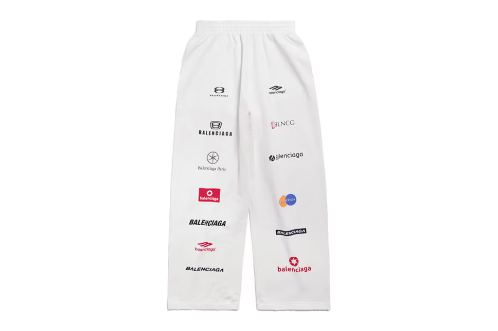 BALENCIAGA Launches the "Top League" Capsule Collection BALENCIAGA Launches the "Top League" Capsule Collection Vanity Teen 虚荣青年 Lifestyle & new faces magazine