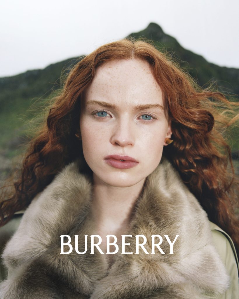 Burberry Unveils its Winter 2023 Campaign in a Dramatic Fashion Burberry Unveils its Winter 2023 Campaign in a Dramatic Fashion Vanity Teen 虚荣青年 Lifestyle & new faces magazine