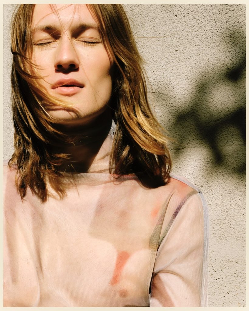 Beyond the Wind by Verónica Sansón Beyond the Wind by Verónica Sansón Vanity Teen 虚荣青年 Lifestyle & new faces magazine