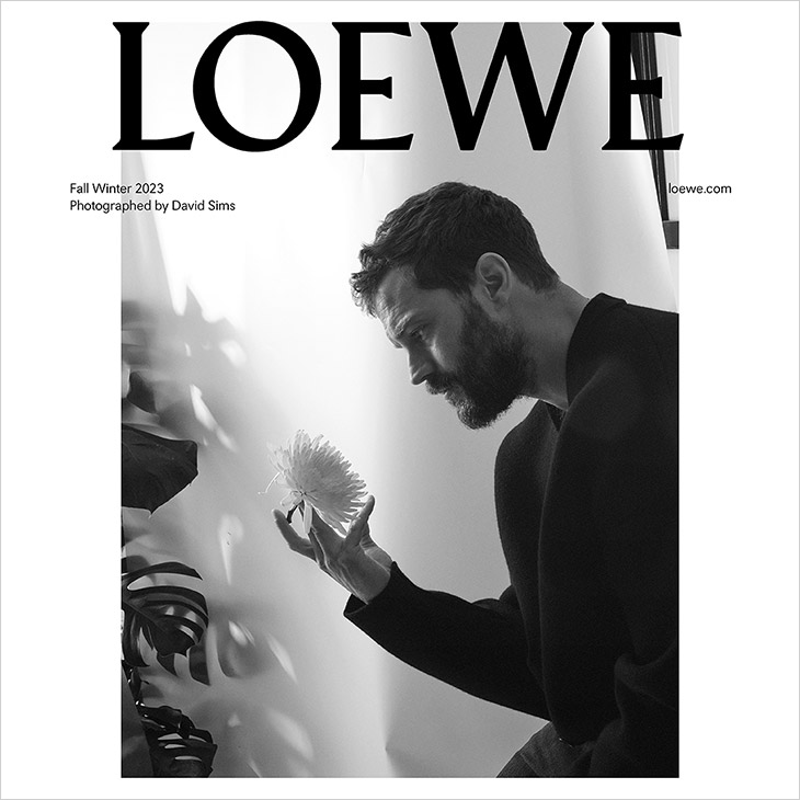 LOEWE's Fall Winter 2023 Men's Campaign: A Surrealistic Journey into Ambiguous Realities LOEWE's Fall Winter 2023 Men's Campaign: A Surrealistic Journey into Ambiguous Realities Vanity Teen 虚荣青年 Lifestyle & new faces magazine