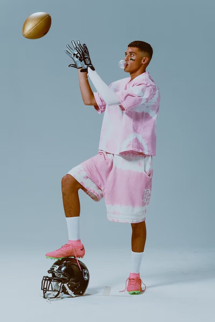 PDF Unveils Spring/Summer 2024 "Sophomore" Collection at Paris Fashion Week PDF Unveils Spring/Summer 2024 "Sophomore" Collection at Paris Fashion Week Vanity Teen 虚荣青年 Lifestyle & new faces magazine