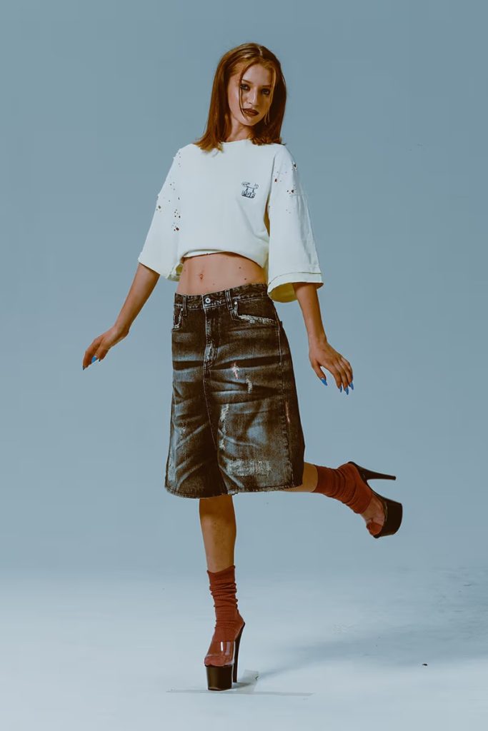 PDF Unveils Spring/Summer 2024 "Sophomore" Collection at Paris Fashion Week PDF Unveils Spring/Summer 2024 "Sophomore" Collection at Paris Fashion Week Vanity Teen 虚荣青年 Lifestyle & new faces magazine
