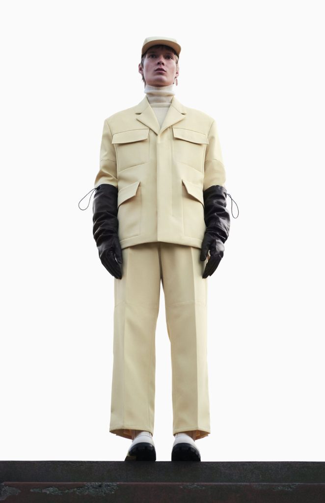 A Journey into OAMC's Fall-Winter 2023 Collection: A Fusion of Function, Fashion, and Adventure A Journey into OAMC's Fall-Winter 2023 Collection: A Fusion of Function, Fashion, and Adventure Vanity Teen 虚荣青年 Lifestyle & new faces magazine