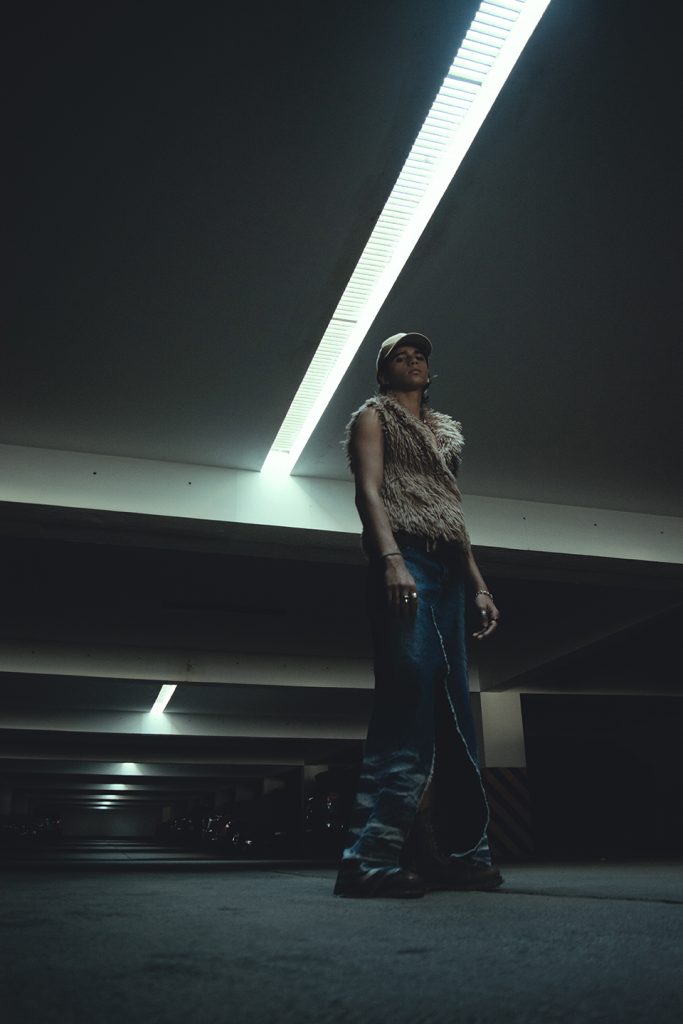 Unveiling the Subconscious: with Gina Leveau & Fabrizio Ricciardi Unveiling the Subconscious: with Gina Leveau & Fabrizio Ricciardi Vanity Teen 虚荣青年 Lifestyle & new faces magazine