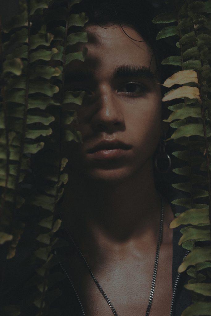 Unveiling the Subconscious: with Gina Leveau & Fabrizio Ricciardi Unveiling the Subconscious: with Gina Leveau & Fabrizio Ricciardi Vanity Teen 虚荣青年 Lifestyle & new faces magazine