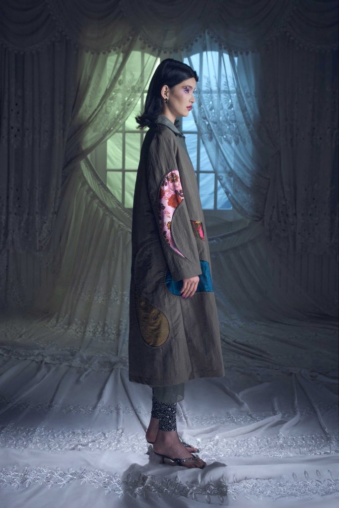 The J.KIM Spring Summer 2024 Collection's Ode to Uzbek Elegance The J.KIM Spring Summer 2024 Collection's Ode to Uzbek Elegance Vanity Teen 虚荣青年